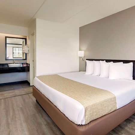 ทราเวลลอดจ์ คอลเลจ พาร์ก Motel คอลเลจพาร์ค ภายนอก รูปภาพ