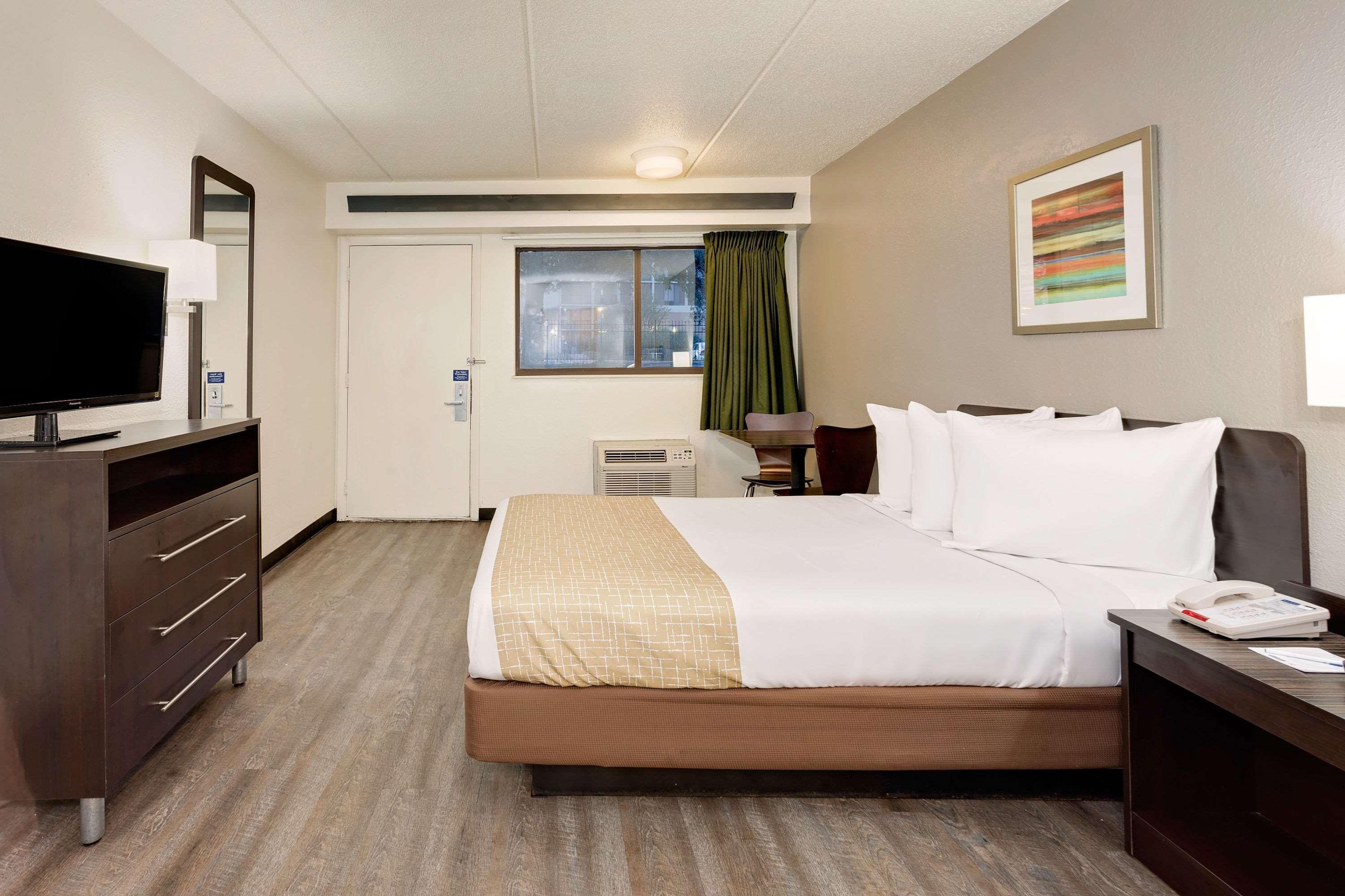 ทราเวลลอดจ์ คอลเลจ พาร์ก Motel คอลเลจพาร์ค ภายนอก รูปภาพ